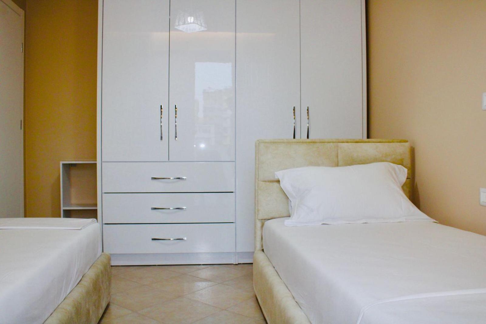 Holiday Apartment Vlorë Exteriör bild