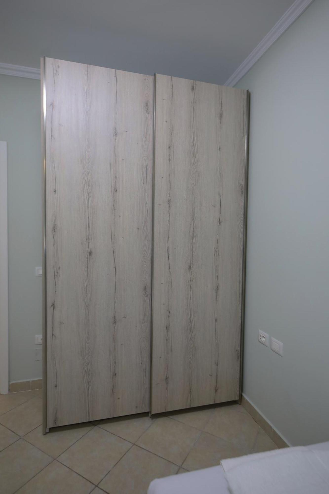 Holiday Apartment Vlorë Exteriör bild