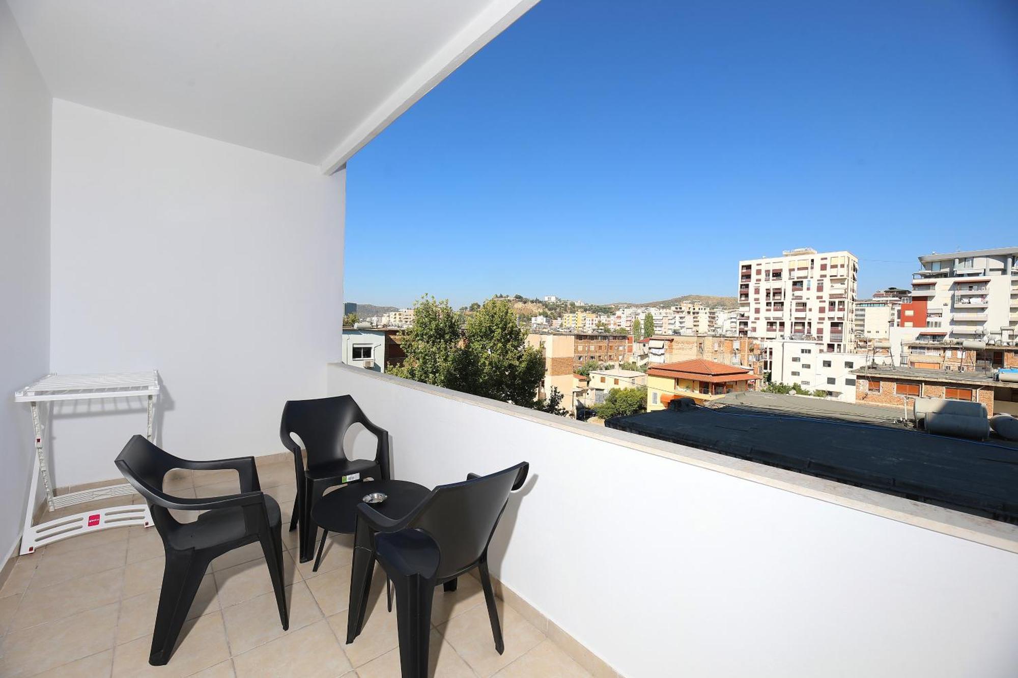 Holiday Apartment Vlorë Exteriör bild